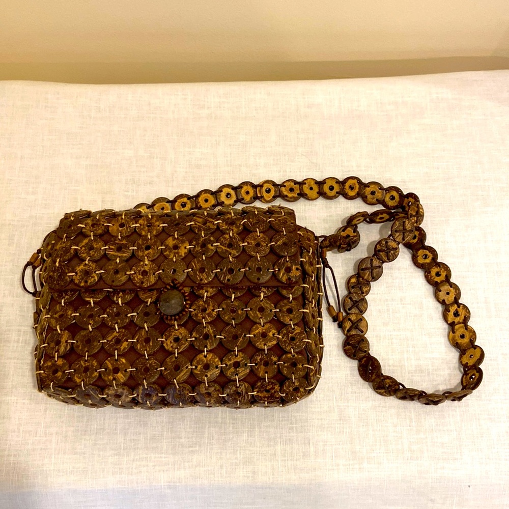 Coconut Shell Button Shoulder Purse - image 4